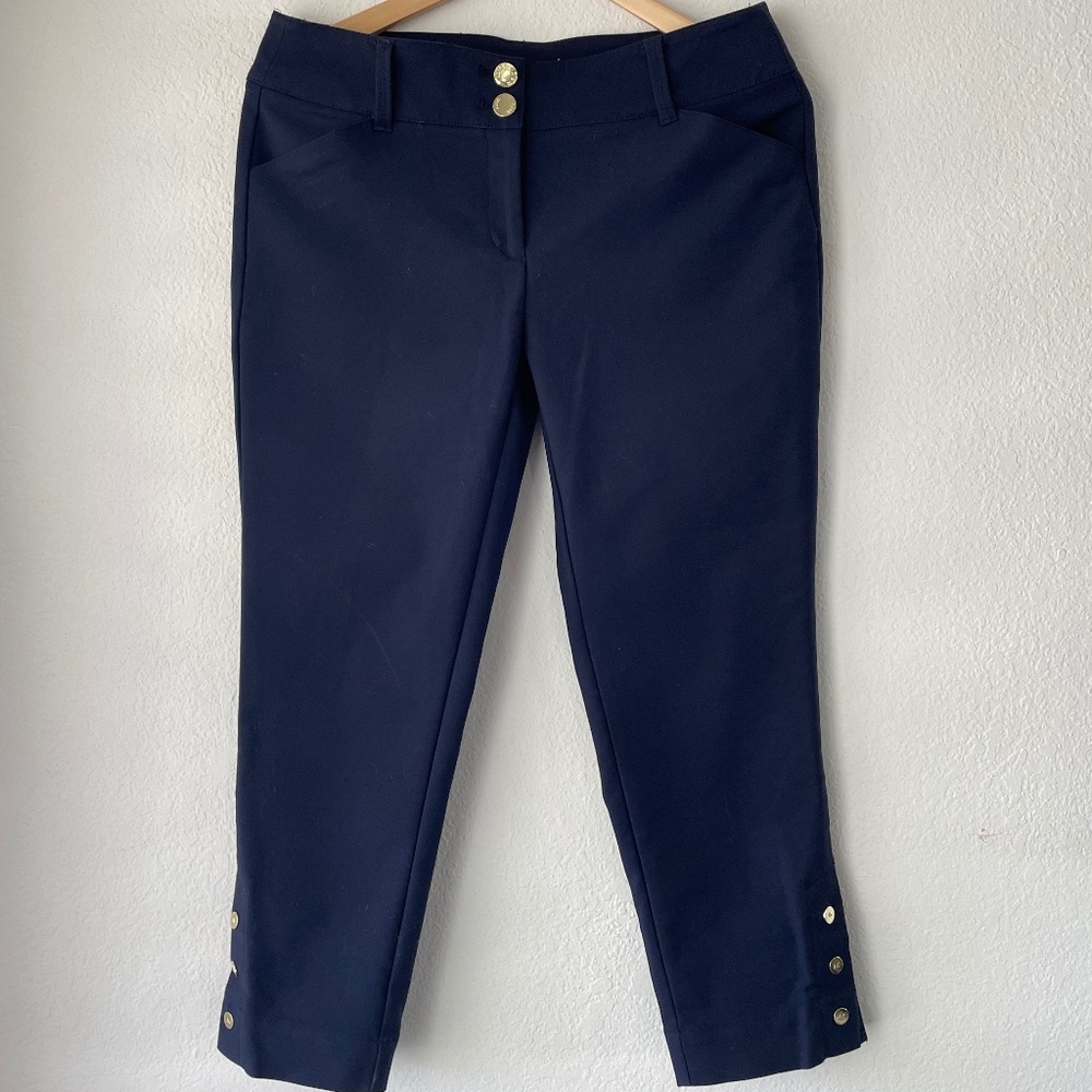 Navy Capri